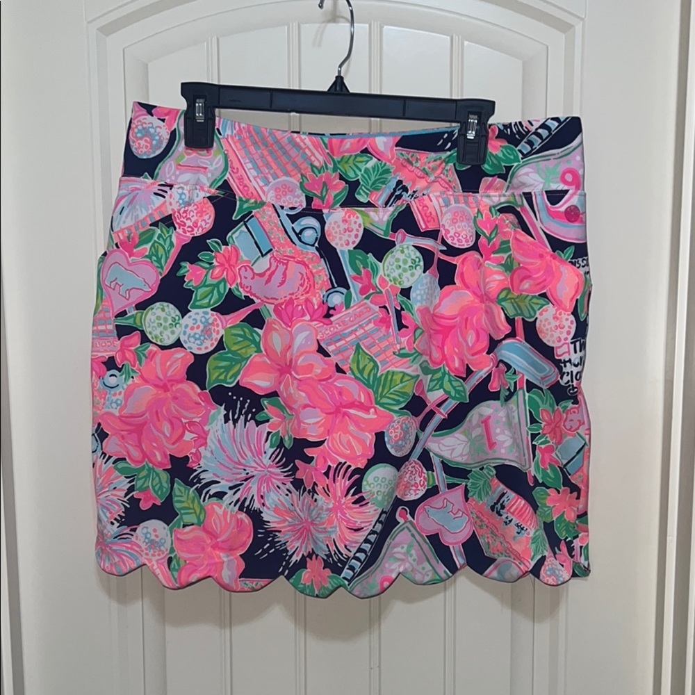 Lilly Pulitzer Monica Scallop Skort size 14 in EUC
